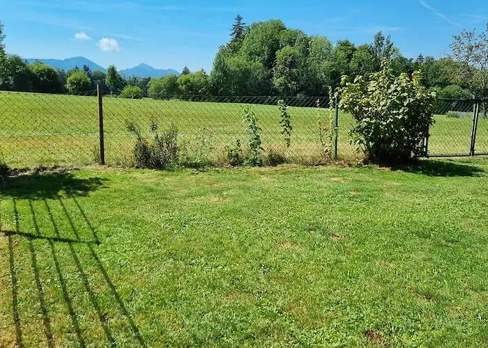 Mit Garten Und Bergblick * Traunstein