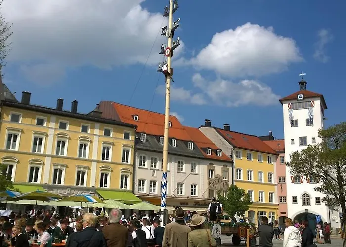 Mit Garten Und Bergblick * Traunstein