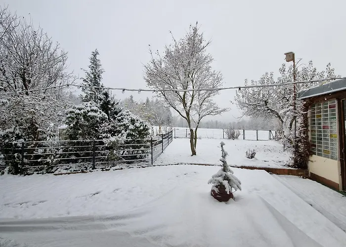 Mit Garten Und Bergblick Apartmán *