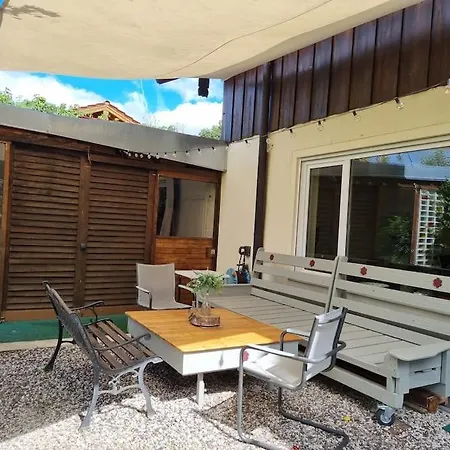 Mit Garten Und Bergblick *