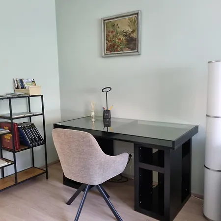 Apartment Mit Garten Und Bergblick Traunstein
