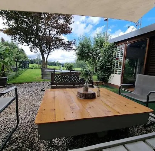 דירה Mit Garten Und Bergblick טראונשטיין